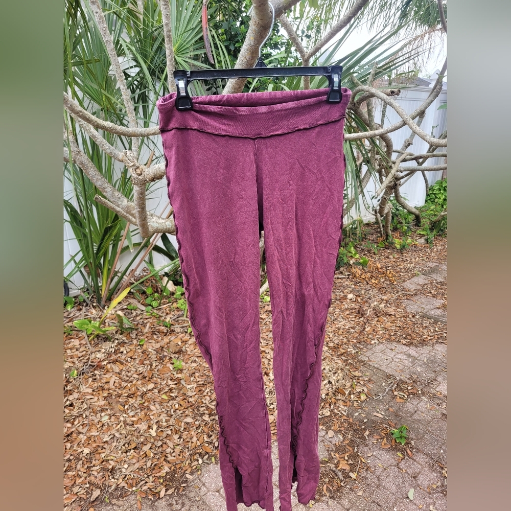 Purple leggings